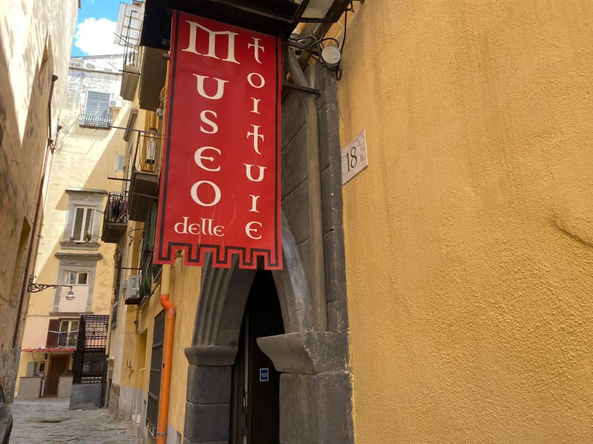 Home In Love: Vicoletto Dei Presepi Naples Exterior photo