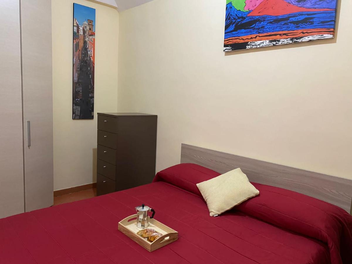 Home In Love: Vicoletto Dei Presepi Naples Exterior photo