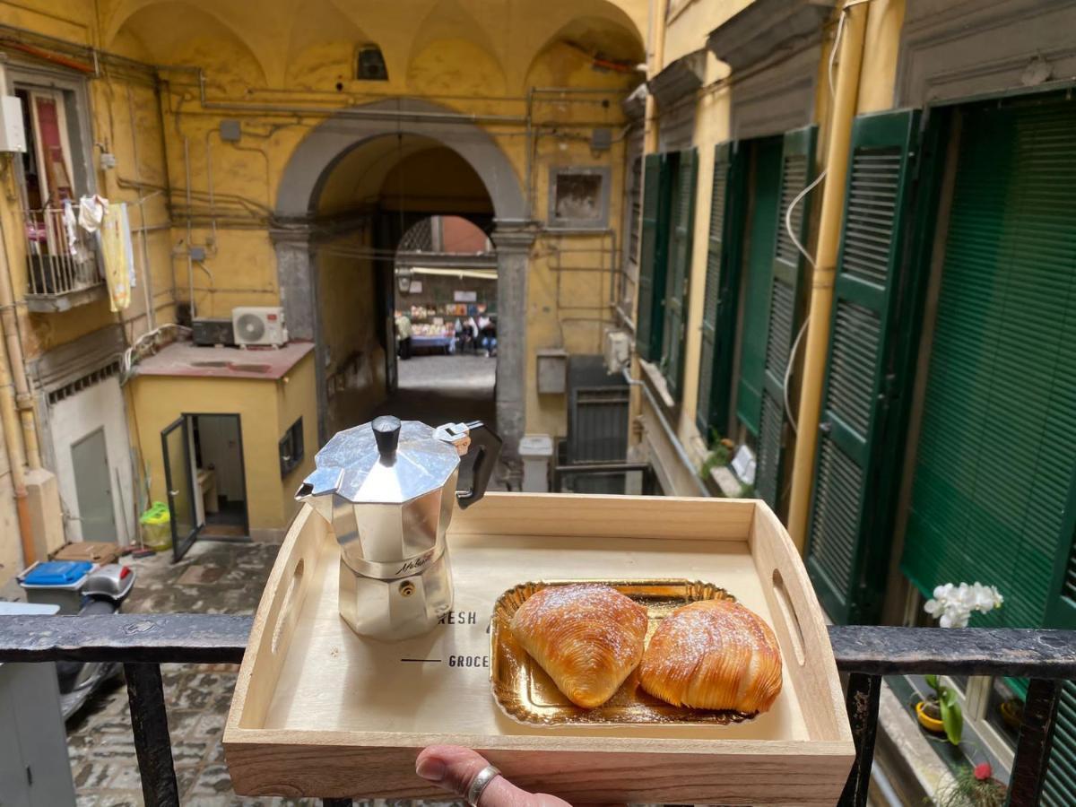 Home In Love: Vicoletto Dei Presepi Naples Exterior photo